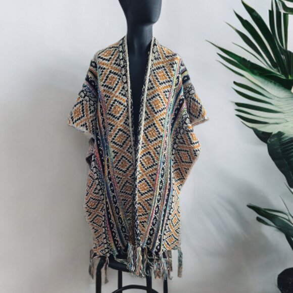 Womens 70s Vibe Retro Inspired Poncho - Picture 1 of 2